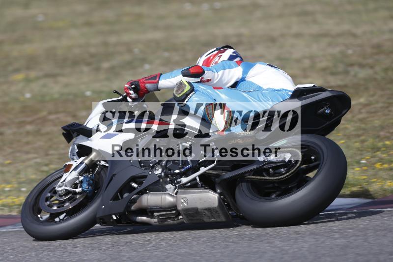 /37 09.08.2026  Pluess Motosport ADR/Freies Fahren/9